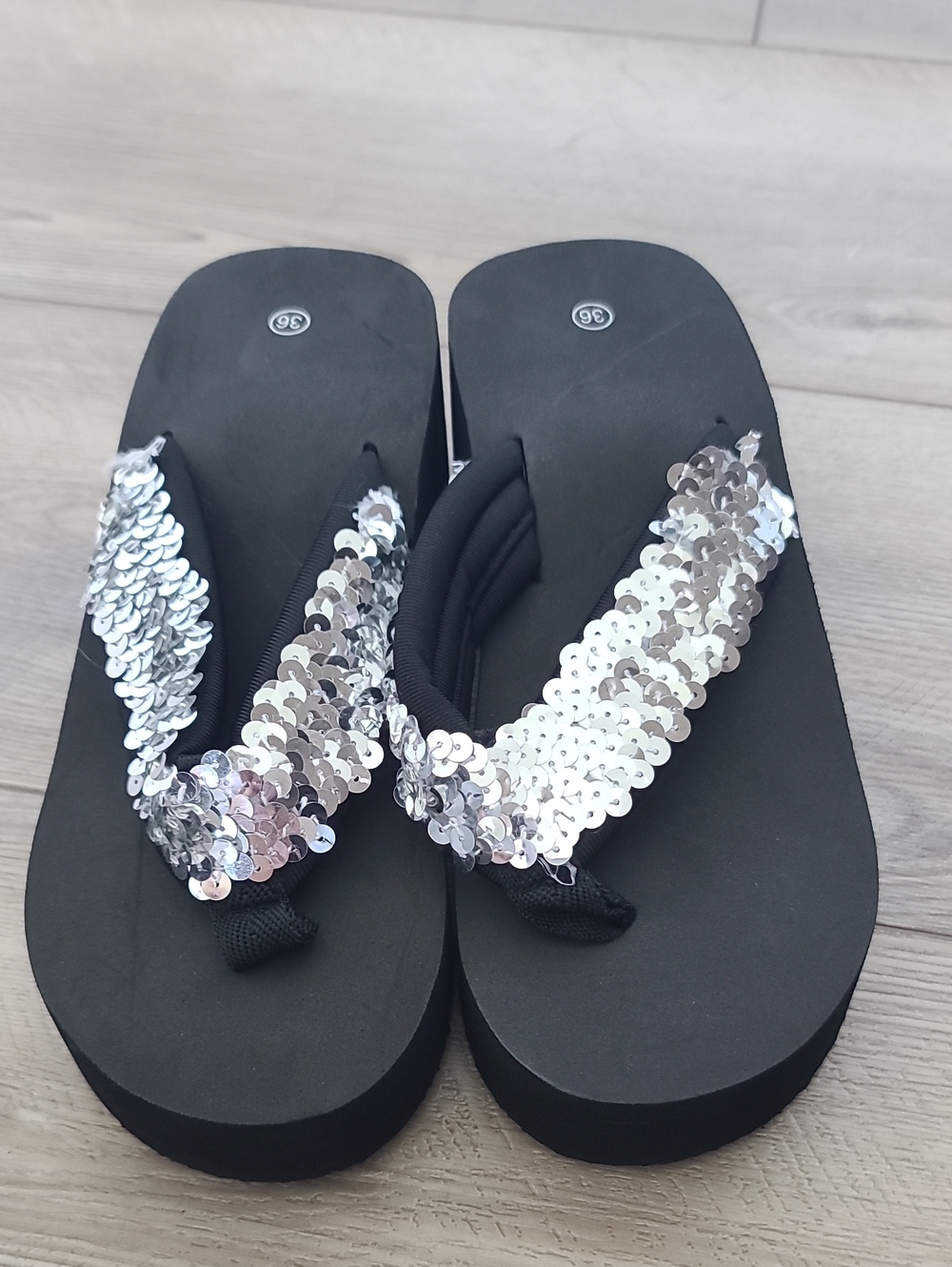 Sequin Strap Black Platform Flip Flops